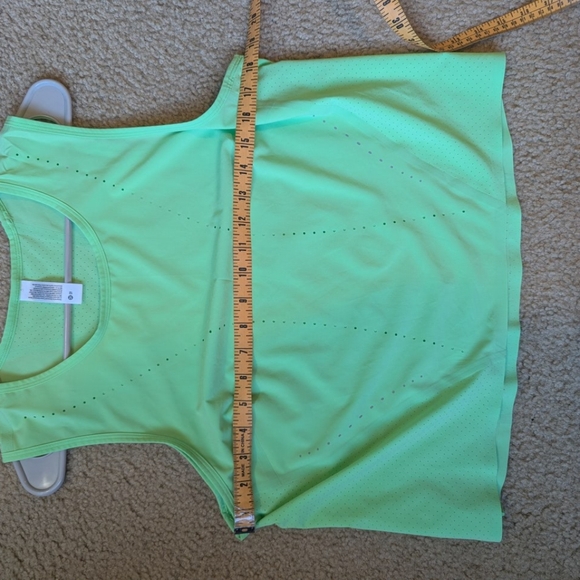 Tank - Picture 10 of 12